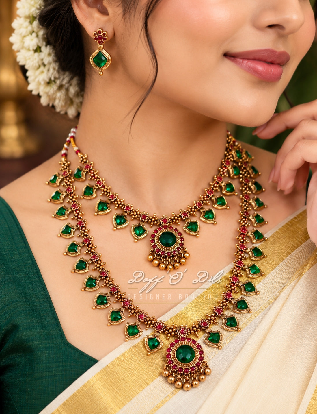 EMERALD GREEN ELEGANT TRADITIONAL PALAKKA NECKLACE SET